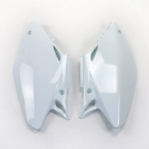 Plaques latérales UFO