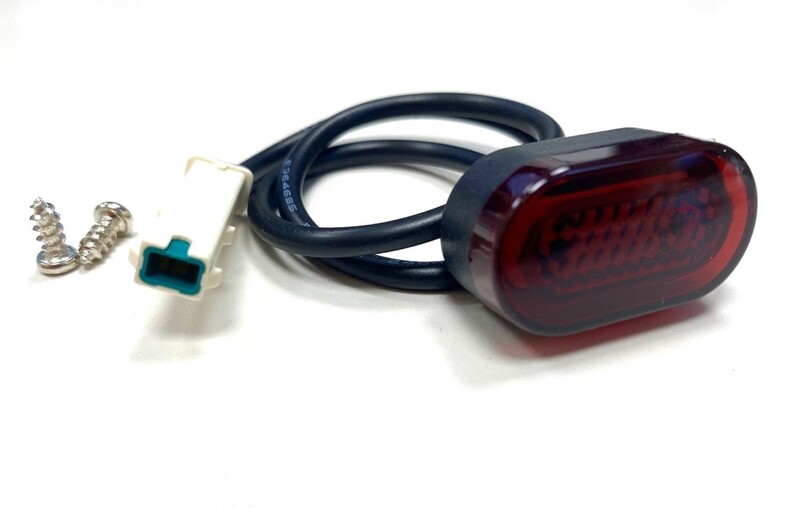 Eclairage arrière V BIKE pour trottinette électrique Xiaomi M365 / M365PRO