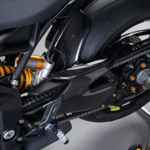 Garde-boue arrière LIGHTECH – carbone brillant