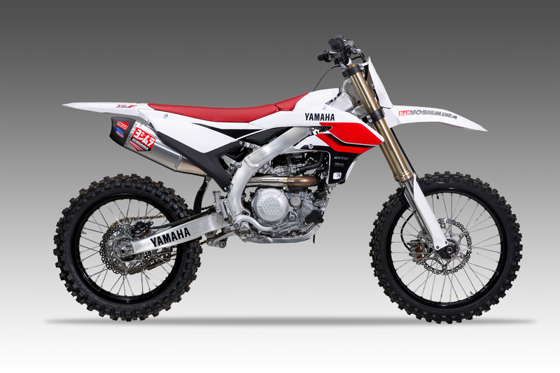 Silencieux Slip-On YOSHIMURA RS-12 Signature Series - Yamaha